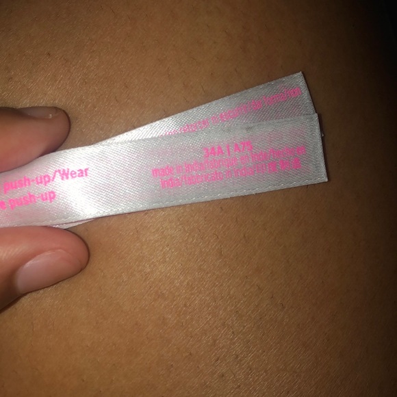 Bras - Picture 3 of 6